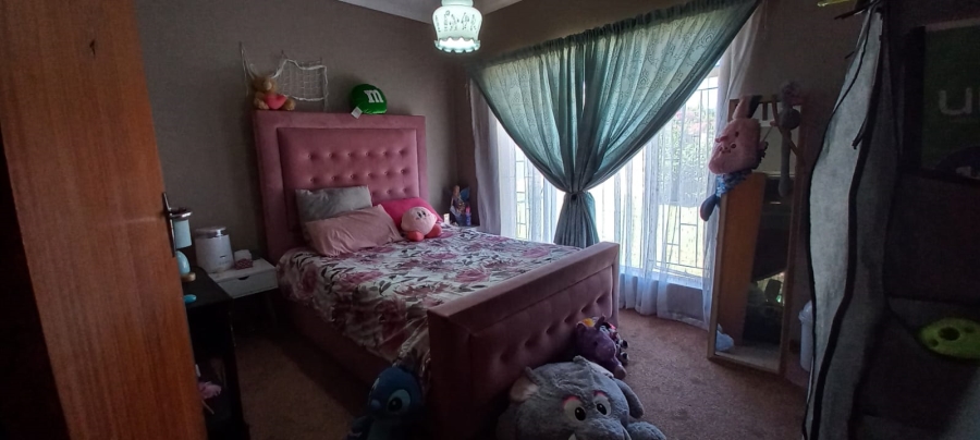 3 Bedroom Property for Sale in Stilfontein North West